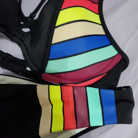 VS PINK early 2010's bikini set - Picture 3 of 6